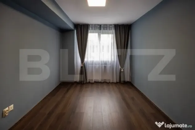 Apartament cu 3 camere, 2 bai, 66 mp /zona Tractorul