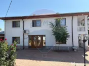 Casă cu 7 camere de vânzare in apropiere de Focsani 