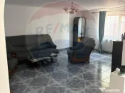 Casă cu 7 camere de vânzare in apropiere de Focsani 