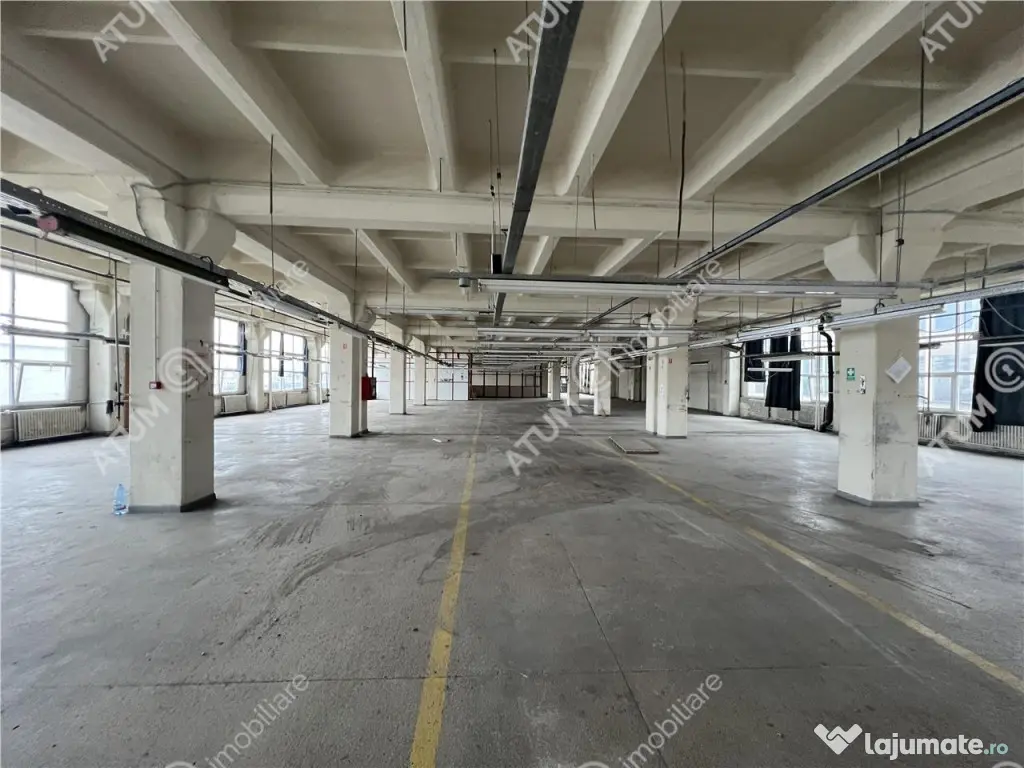 Hala industriala 1738 mp cu lift industrial situat in zona C