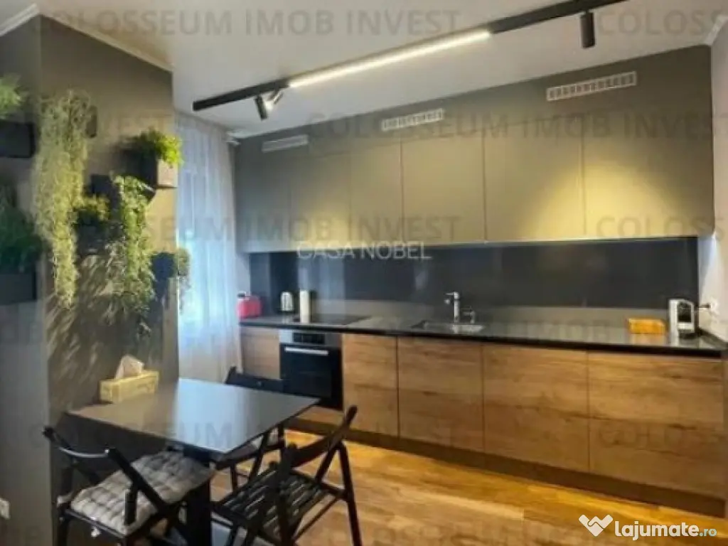 Apartament 2 camere, decomandat - zona Tractorul