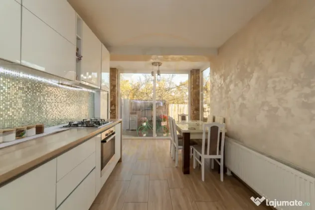 Casa cu priveliste - Stefanesti!