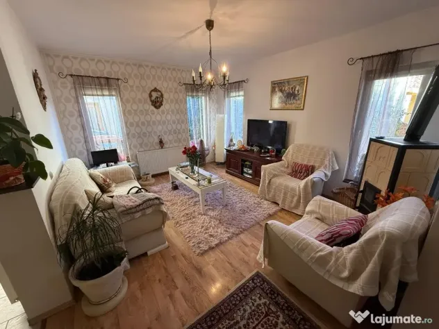 Duplex in Floresti-zona Muzeul Apei