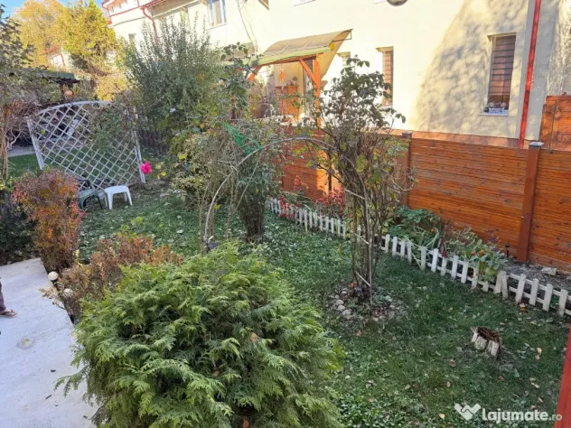 Duplex in Floresti-zona Muzeul Apei
