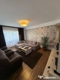 Apartament 3 camere, 63 mp, cu garaj, etaj intermediar în M