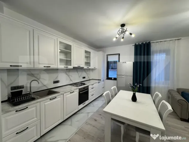 Apartament 3 camere, lux, 90 mp, parcare, zona Observatorul