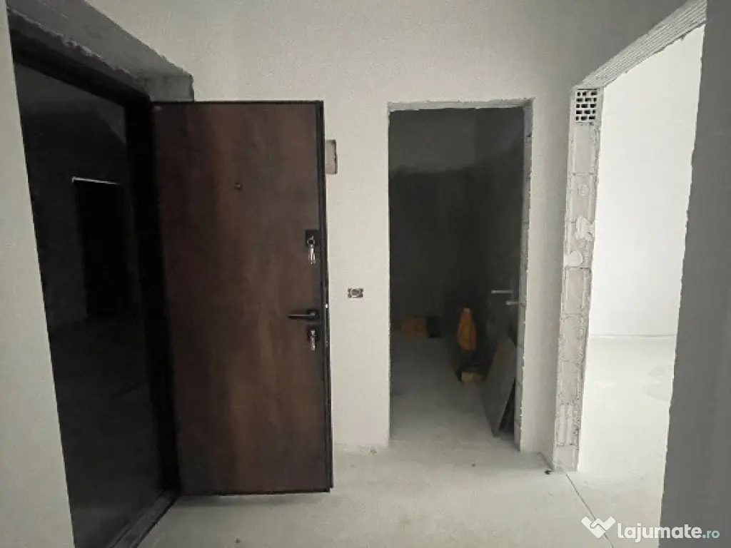 Apartament 2 camere, decomandat, cu balcon, Sos. Alexandriei