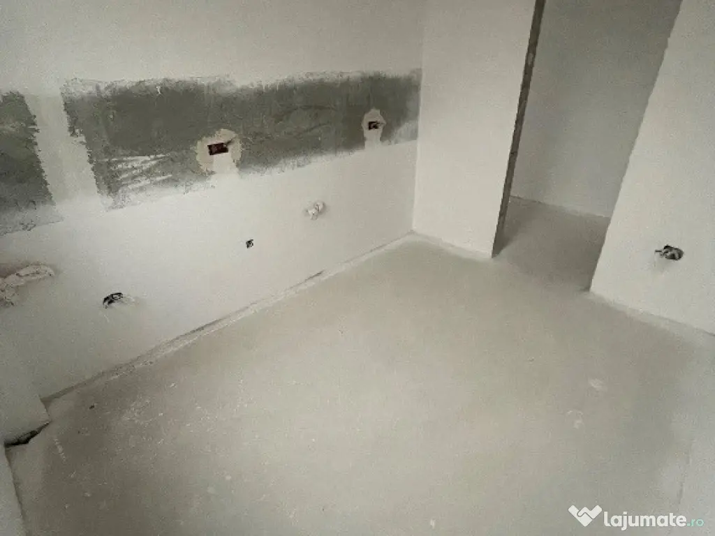 Apartament 2 camere, decomandat, cu balcon, Sos. Alexandriei