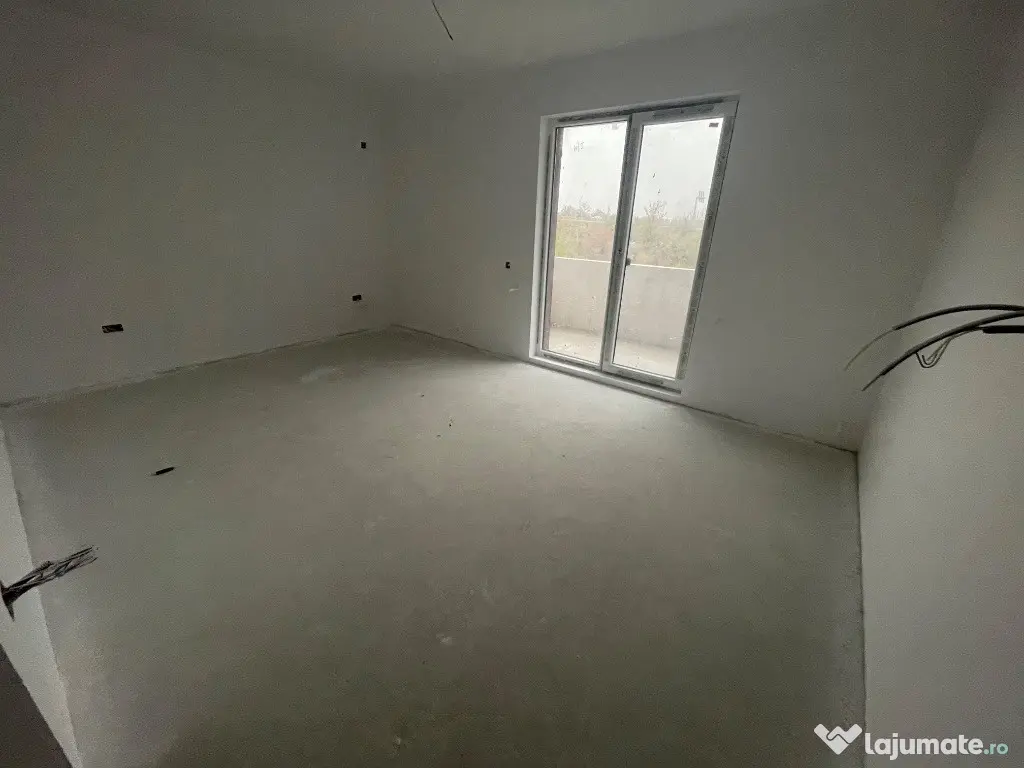 Apartament 2 camere, decomandat, cu balcon, Sos. Alexandriei