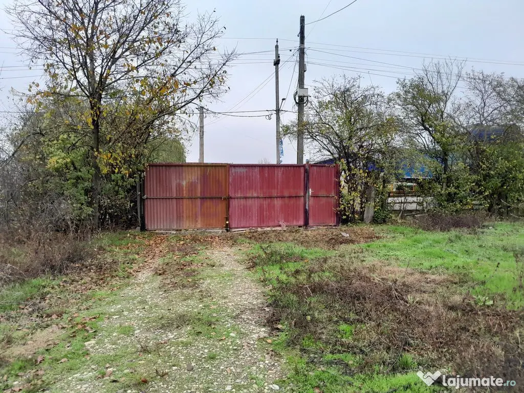 BARCANESTI - casa +curte+teren 16k mp