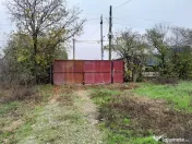 BARCANESTI - casa +curte+teren 16k mp 