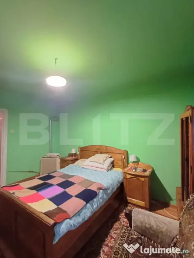 Casa renovabila, 2 camere, aproape de Centru