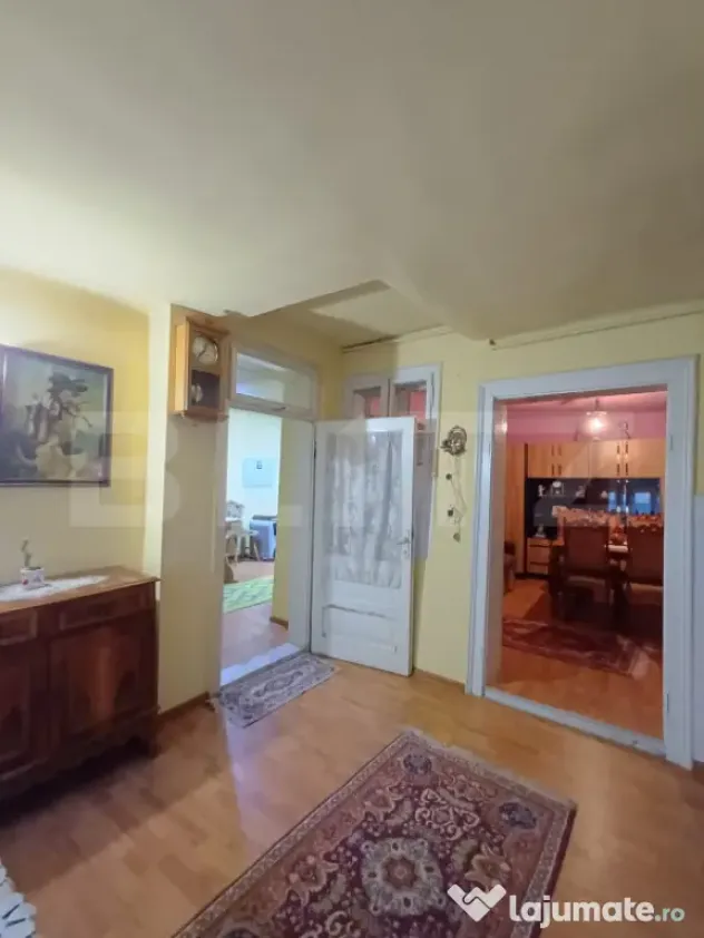 Casa renovabila, 2 camere, aproape de Centru