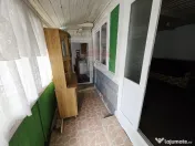 Casă / Vilă cu 4 camere de vânzare 