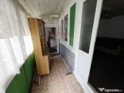 Casă / Vilă cu 4 camere de vânzare 