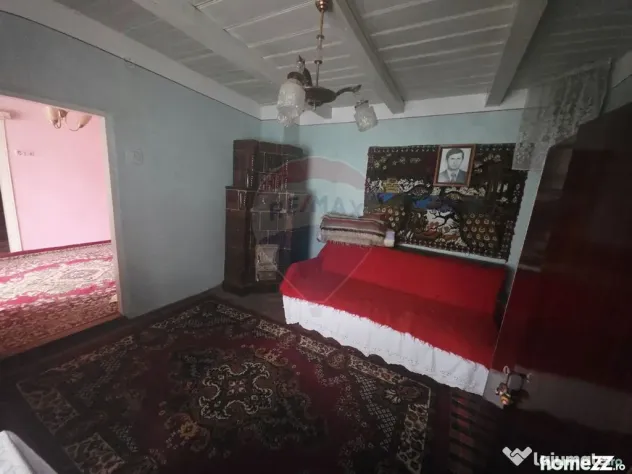 Casă / Vilă cu 4 camere de vânzare