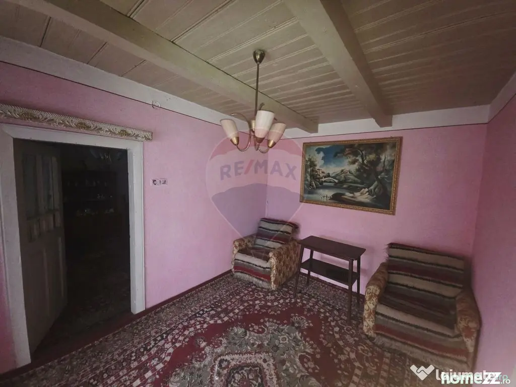 Casă / Vilă cu 4 camere de vânzare