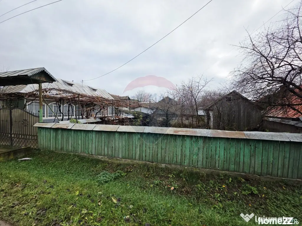 Casă / Vilă cu 4 camere de vânzare