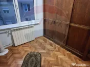 Apartament cu 4 camere de vânzare în zona Iosia 