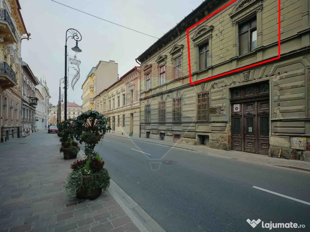 Apartament cu 2 camere de vânzare, clădire istorică, u...