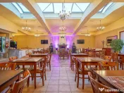 HOTEL,PISCINA SI CORT DE EVENIMENTE | 18080 MP TEREN | GR... 