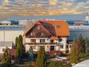 HOTEL,PISCINA SI CORT DE EVENIMENTE | 18080 MP TEREN | GR... 