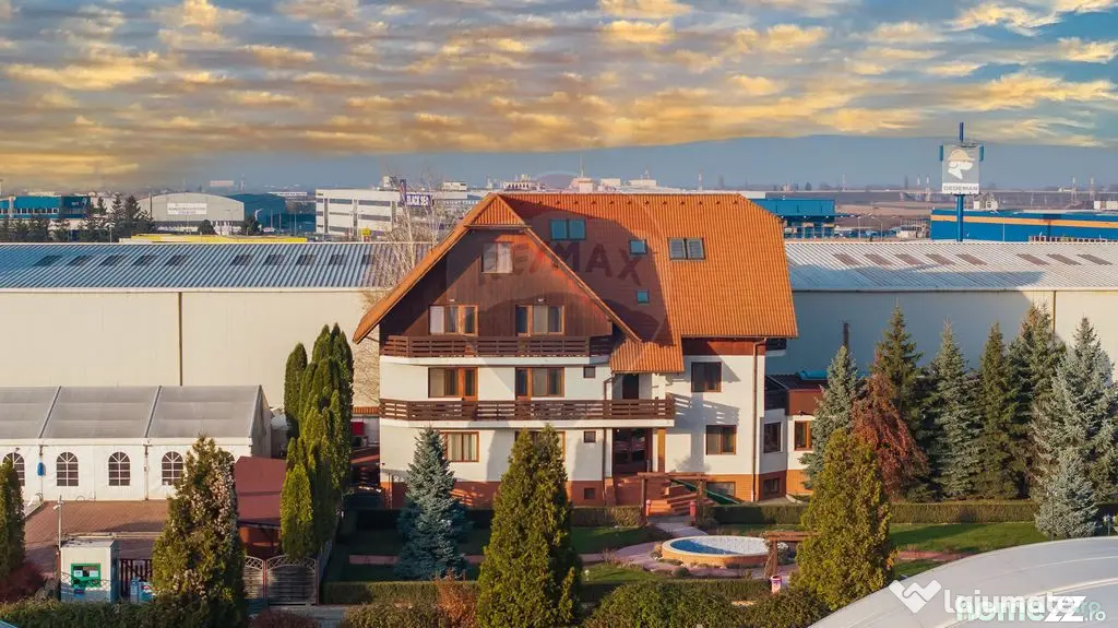 HOTEL,PISCINA SI CORT DE EVENIMENTE | 18080 MP TEREN | GR...