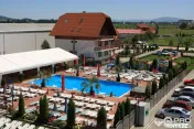 HOTEL,PISCINA SI CORT DE EVENIMENTE | 18080 MP TEREN | GR...