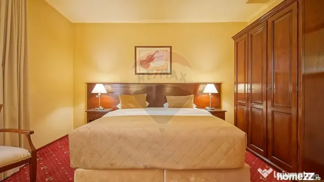 HOTEL,PISCINA SI CORT DE EVENIMENTE | 18080 MP TEREN | GR...