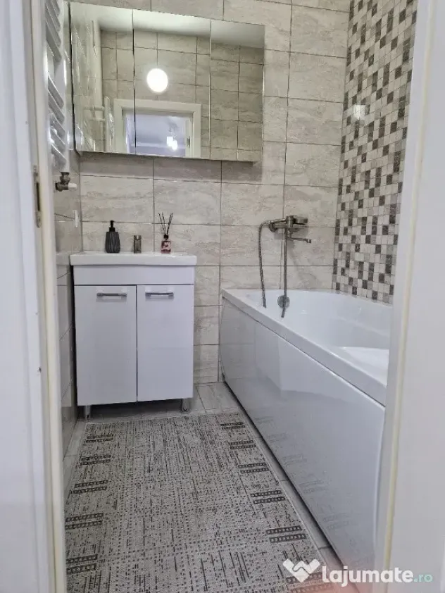 Apartament cu 2 camere de inchiriat in zona 13 Septembrie