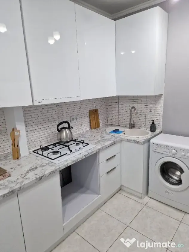 Apartament cu 2 camere de inchiriat in zona 13 Septembrie