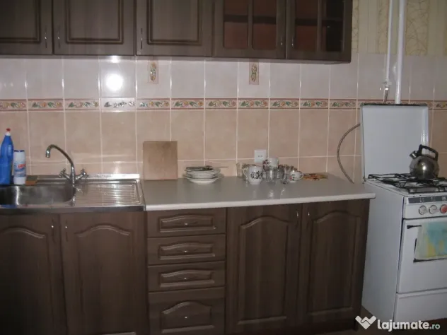 Garsoniera de inchiriat in zona Victoriei