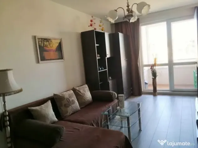 Apartament cu 2 camere de inchiriat in zona Piata Resitei