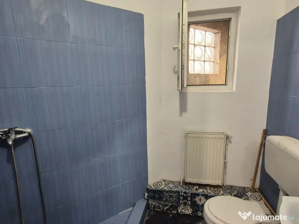 Apartament cu 3 camere + o camera de serviciu - 97,54 mp ...