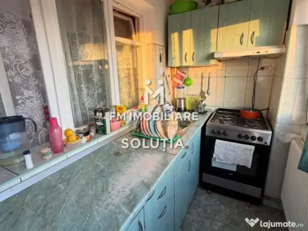 Apartament de vanzare decomandat -3 camere