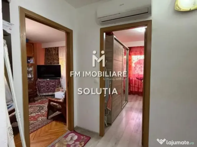 Apartament de vanzare decomandat -3 camere