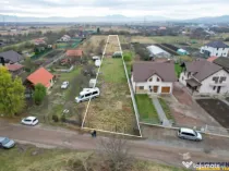 Teren intravilan,pe 2.900 mp,recomandat rezidential investit