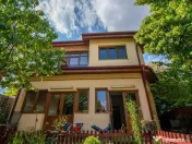 Vila superba 240 mp teren 570 mp 