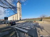 Apartament doua camere decomandate/etaj 3/bloc din 1986- Par