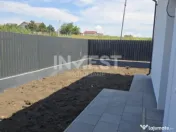 Casa de vanzare 3 camere, 2 bai. +45mp posibilitate Mansarda 