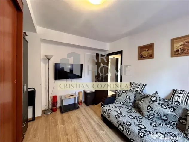 Apartament 2 camere, semidecomandat, Sud, Ploiesti