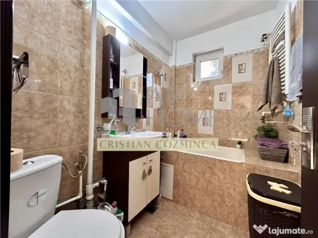 Apartament 2 camere, semidecomandat, Sud, Ploiesti