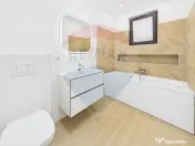 Casa cu 3 camere de vanzare | Petresti | Curte 214mp 