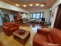 De închiriat – Apartament 3 camere în Universitate, km 0!