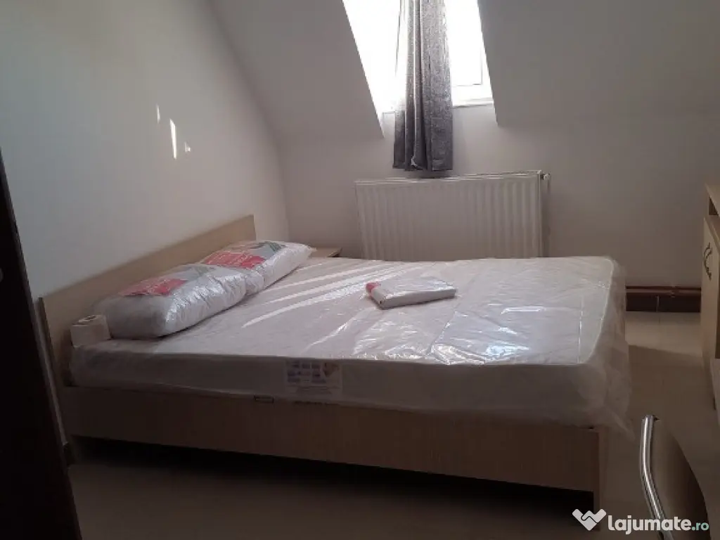 Complex 6 garsoniere zona centrala