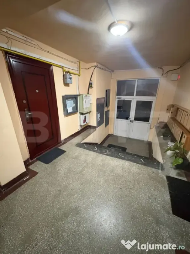 Apartament cu 2 camere, 54 mp, etaj 2, cu balcon și boxă l