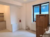 Apartament cu 4 camere de in zona Arcul de Triumf 