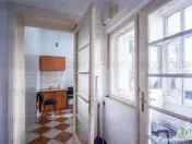 Unic pe piata! Apartament interbelic , 1 etaj intreg , 6 cam 