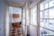 Unic pe piata! Apartament interbelic , 1 etaj intreg , 6 cam 