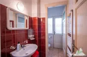 Unic pe piata! Apartament interbelic , 1 etaj intreg , 6 cam 